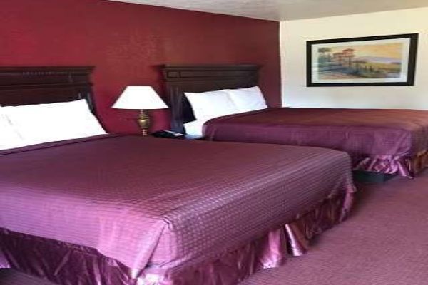 OZARK INN (Mena)